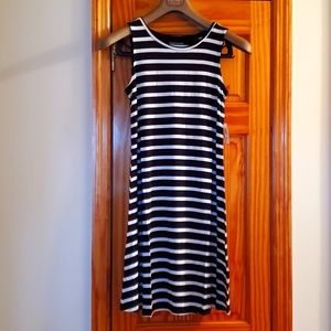 NEW Amazon Essentials Women's Tank Swing Dress Black White Size XS